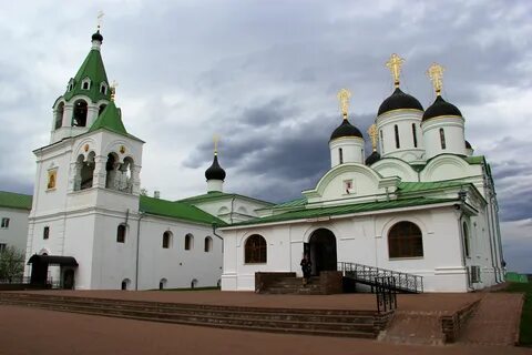 Три монастыря
