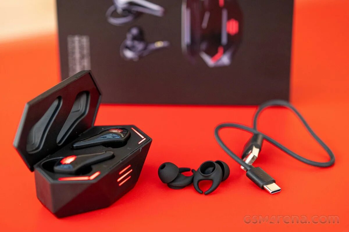 Game tws. Наушники Nubia Red Magic. Наушники Red Magic TWS. Беспроводные наушники REDMAGIC TWS. TWS наушники 2022.