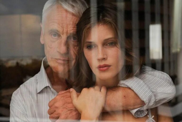 Любовь людей в возрасте. Ефросинья сериал. Будь что будет whatever works 2009. Старик влюбился в девушку. Ларри вуди аллен.