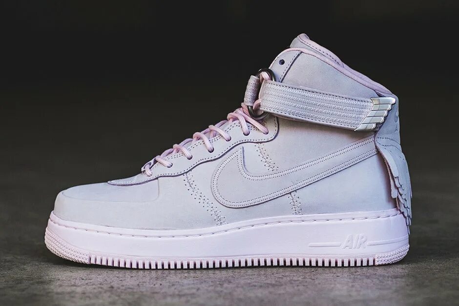 форсы это. Nike air force 1 alyx. найк эйр форс 1.