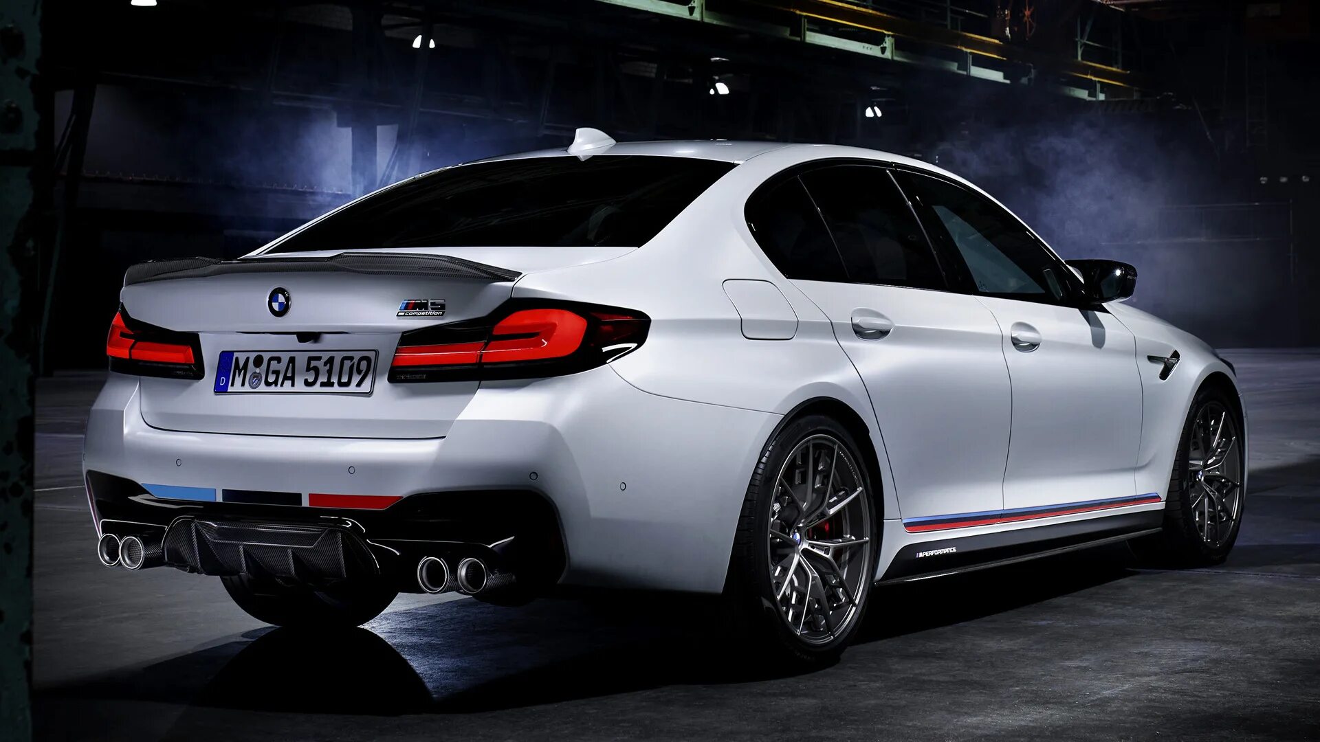Бмв м5 ф90 рест. Bmw m5 f90 m performance. фото бмв на рабочий стол.