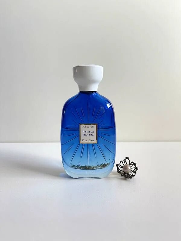Blue madeleine atelier. Riviera drive парфюм. Blue madeleine atelier. Франция вода туалетная atelier des n. Riviera sunrise духи.