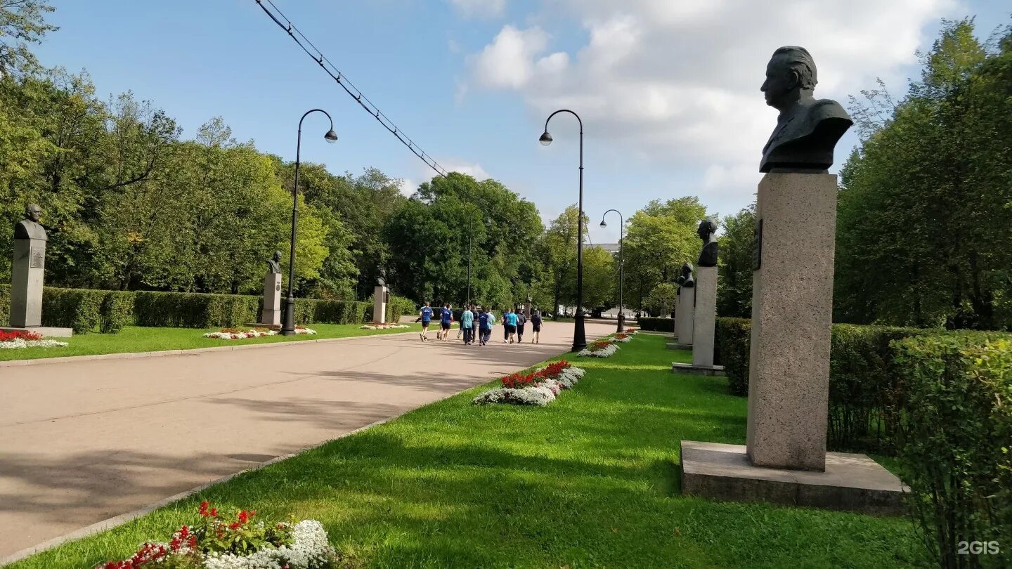 Парк победы питер. Московский парк Победы Санкт-Петербург. Московский район парк Победы. Парк Победы на Московском проспекте в Санкт-Петербурге. Московский район СПБ парк Победы.