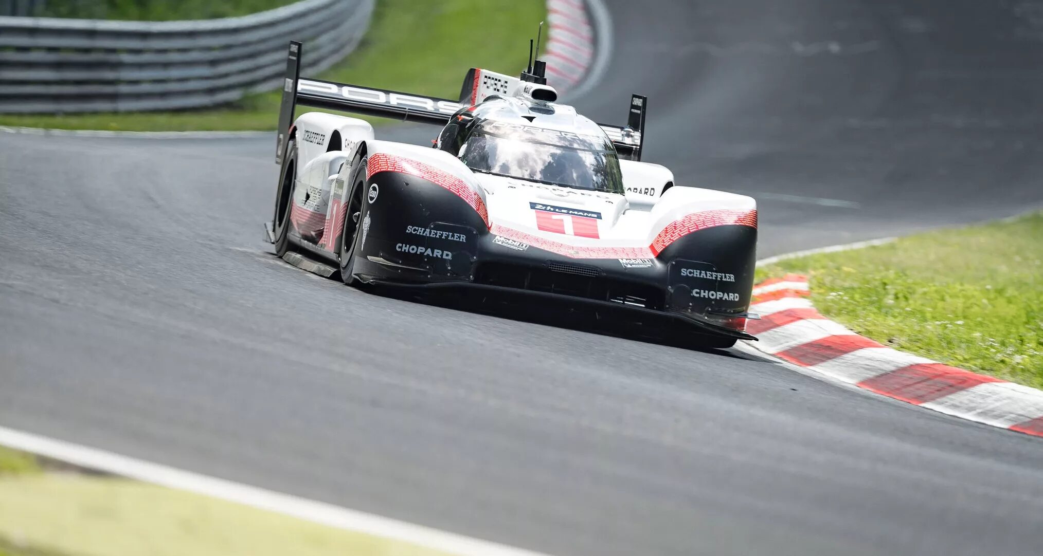 919 evo. Porsche 919 hybrid evo нюрбургринг. porsche 919 evo. порше 919 evo рекорд нюрбургринга. порше 919 hybrid evo.