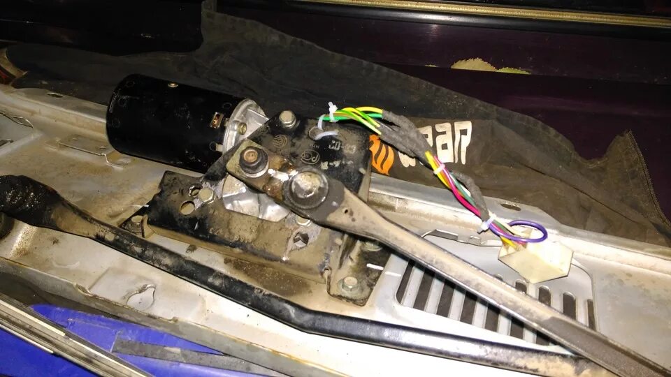 Моторчик дворников jmc 1032. Щетки стеклоочистителя continental fiat punto. Схема электрооборудования дворников ваз 2107. Дворники работают только в быстром режиме. Дворников саня.