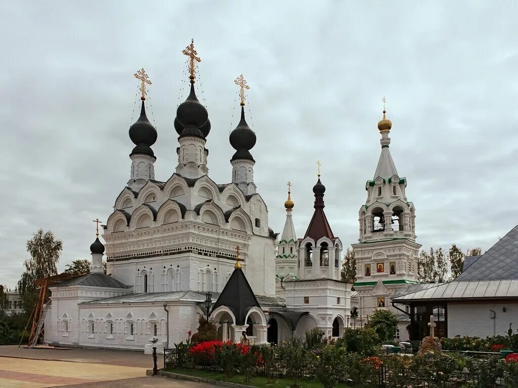 Муромский монастырь петра. Свято Троицкий православный монастырь Муром. Свято-Троицкий монастырь Муром мощи Петра. Свято-Троицкий Новодевичий женский монастырь Муром.