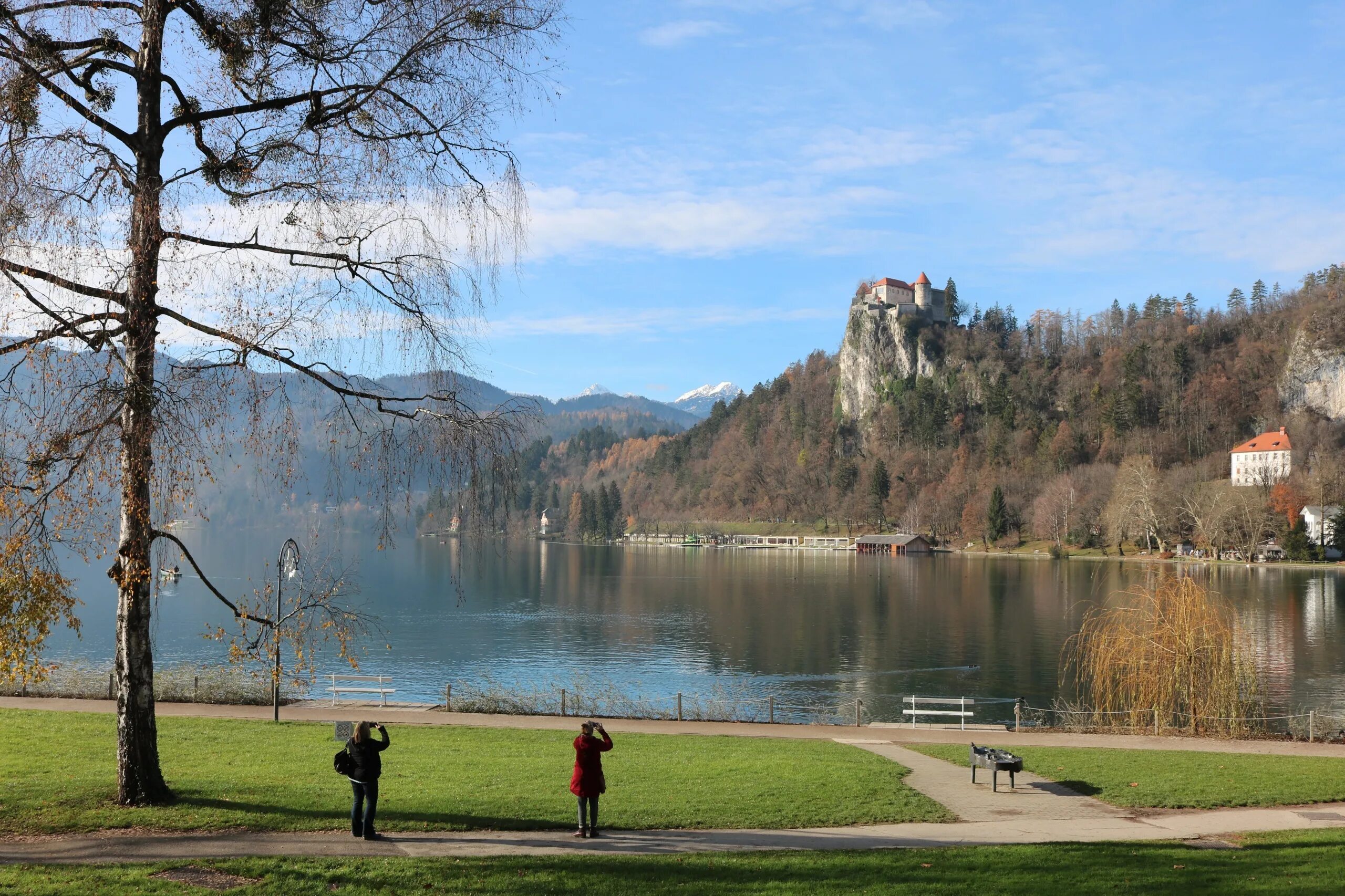 Castle lake