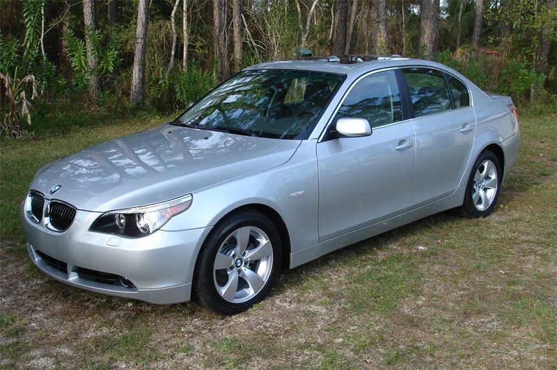 Bmw 5 e60 2005 черный. Bmw 525 i 2014. Бмв 525i 2009. 525i bmw 2015. Bmw 525i 2003.