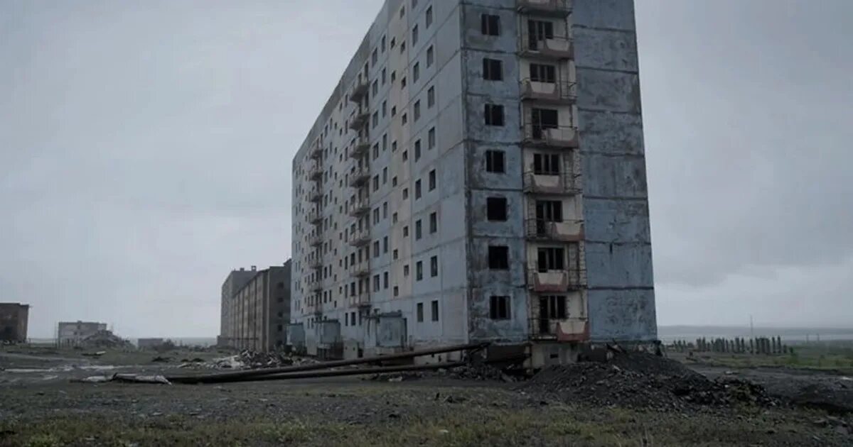 Существует ли поселок. Алыкель поселок призрак. алыкель заброшенный городок. алыкель заброшенный поселок. алыкель норильск заброшенный.