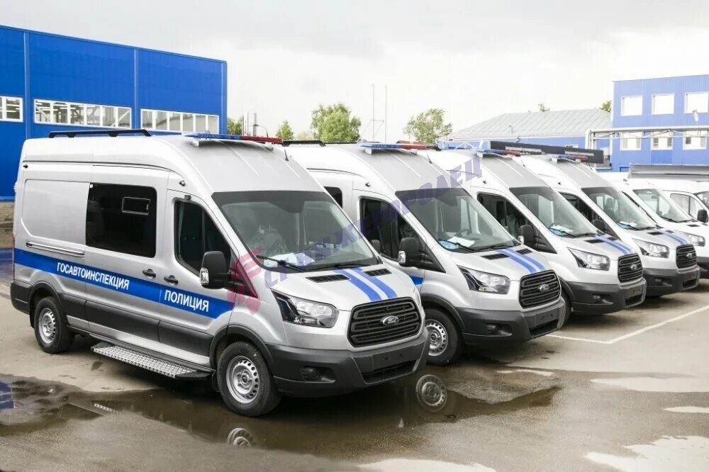 Транзит воронеж. Ford Transit ДПС. Форд Транзит м 3233 полиция. Ford Transit ППС. Форд Транзит 2021 полиция ДЧ.