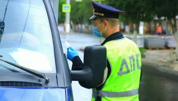 Имеет ли полиция останавливать машину