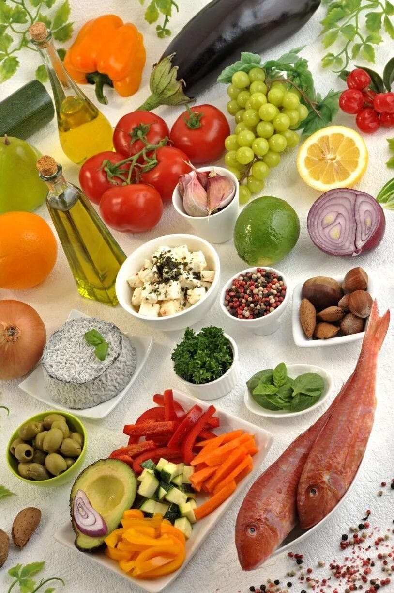 Здоровое питание. Полезное питание. Полезные продукты. Правильное и здоровое питание. Питание необходимо для здоровья