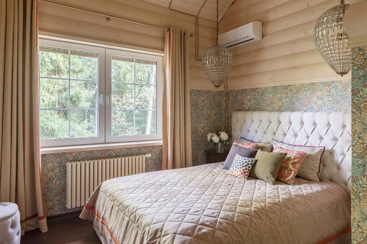 You Can Make Your Home Feel Like the Coziest Cabins on Airbnb Home decor bedroom