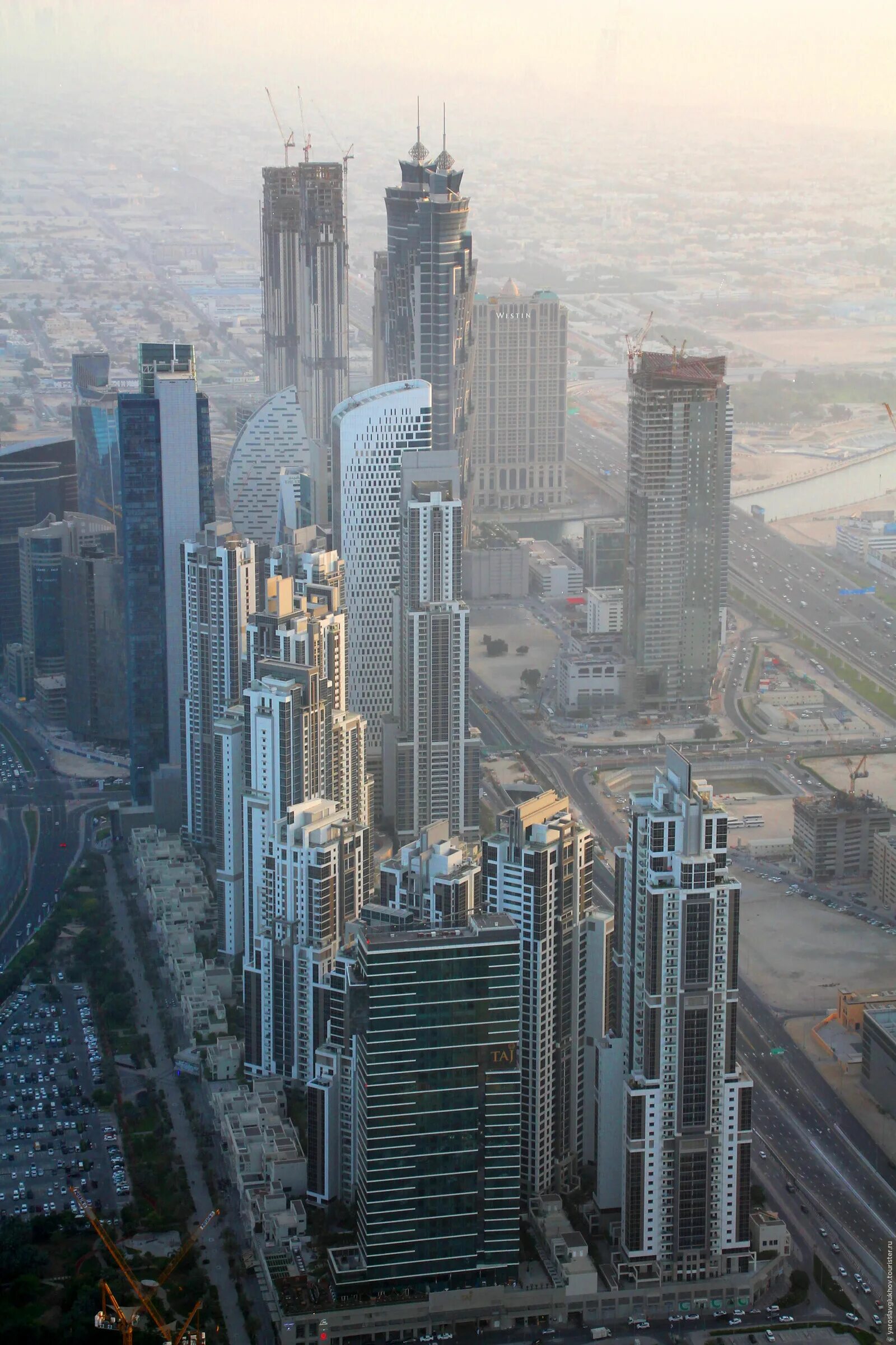 Вершина Бурдж Халифа. Самая вершина Бурдж Халифа. Burj khalifa самая вершина. Фото с вершины Бурдж Халифа.