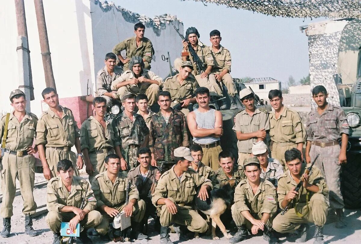 93 95 год. Карабах Азербайджанская солдаты 1992. Азербайджанские бойцы 1992 Карабах.
