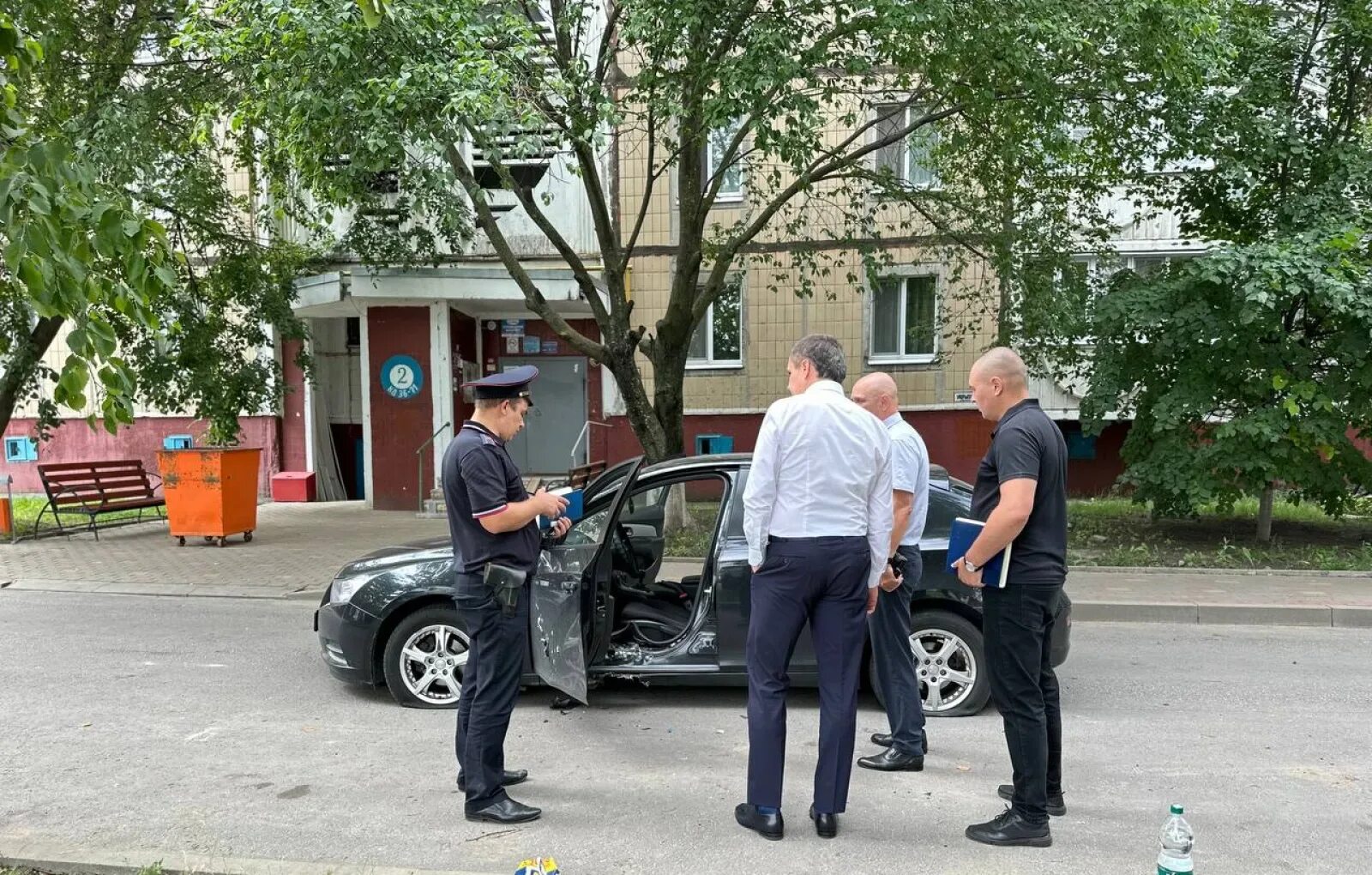 Последние новости что творится в белгороде. Человек в машине. Следственный комитет.