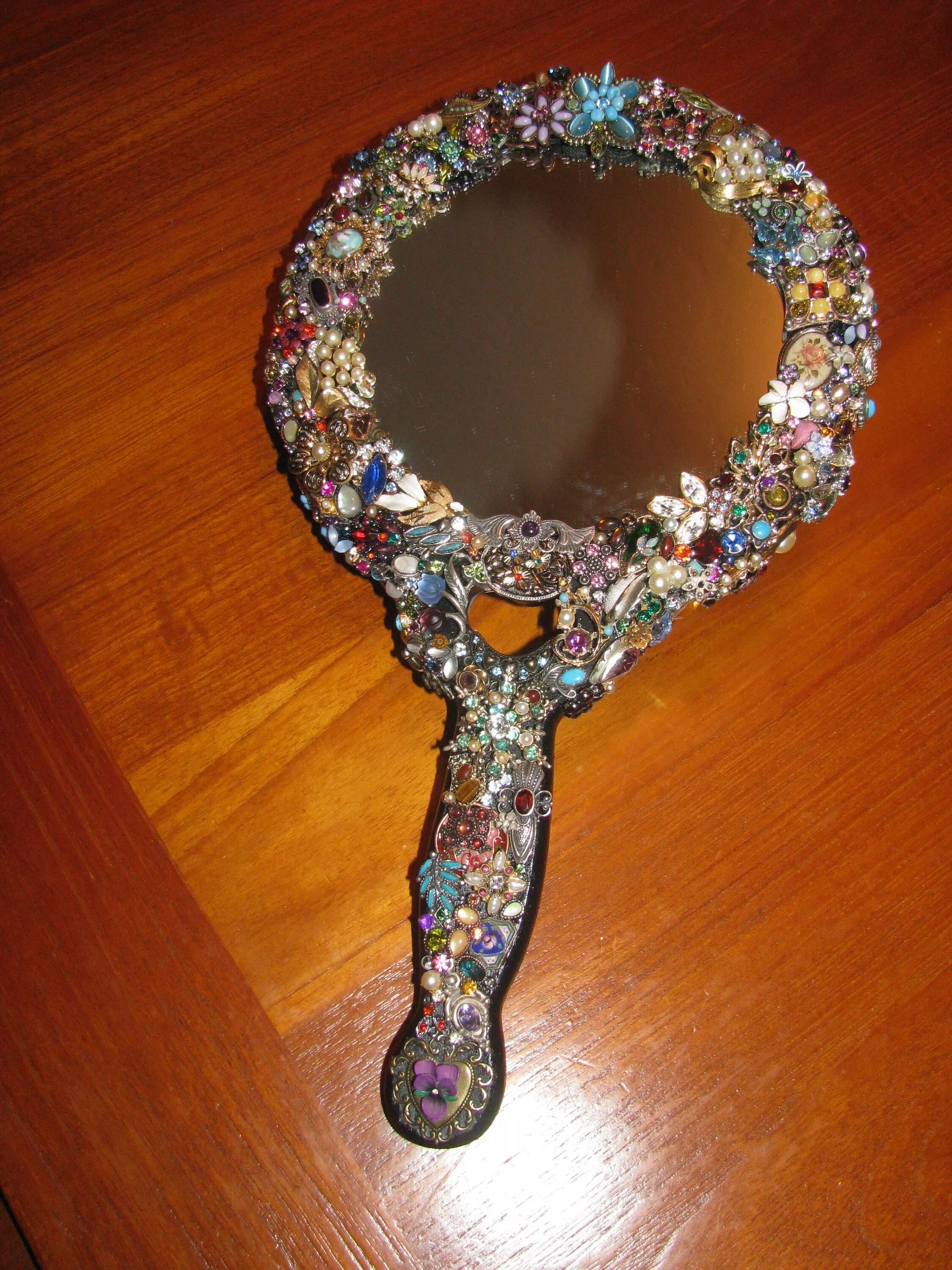 Поделки из монет. Необычные поделки. Поделки предметы. Поделки предметы. Зеркало из фольги.