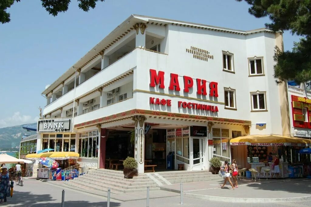 набережная геленджика революционная ул 5 фото