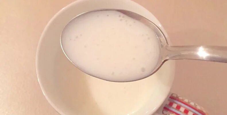 Что можно сделать из просроченного кефира быстро и вкусно: в мультиварке, без яи