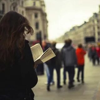 Читая проживаешь тысячи жизней