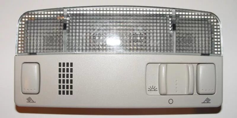 плафон салона пассат. плафон салона от volkswagen passat b5 w8. поаыон солано пассат б5. плафон салона volkswagen. плафон салонный volkswagen passat b5.