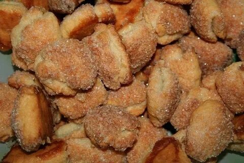 Простое печенье с сахаром на маргарине