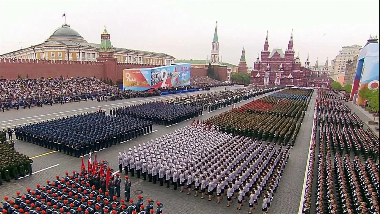 Парад 9 мая в москве 2022 на красной площади. Спасская башня. Красная площадь 22. 06 2024. Парад победы 2022 в москве на красной площади.