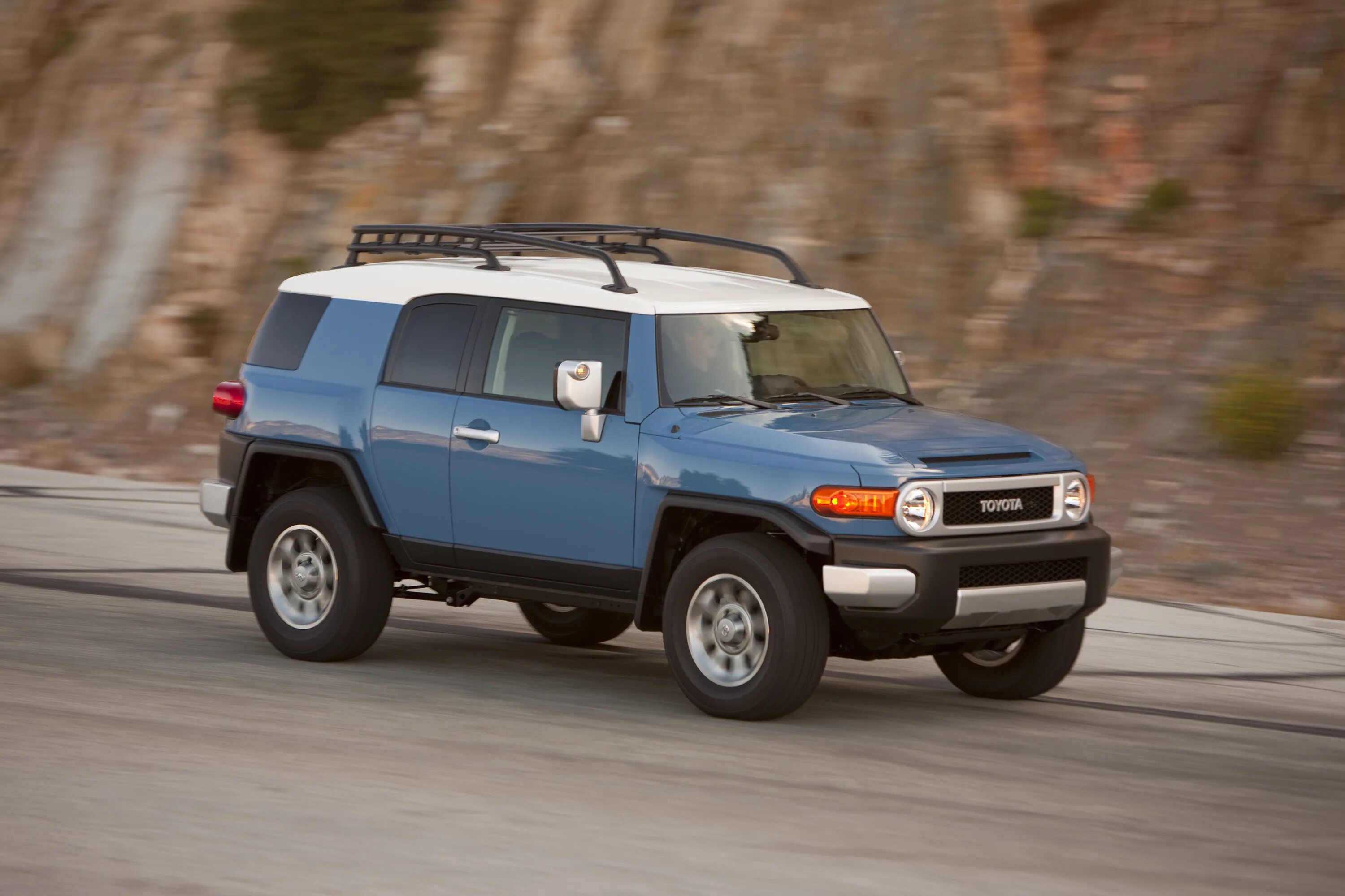 Toyota fj cruiser 2022. Toyota fj cruiser. Тойота джип марки. Тойота fj cruiser 2013. Toyota fj cruiser 2000.