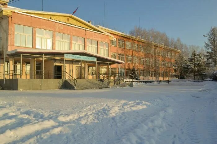 дом дементьева енисейск. школа 1 енисейск. школы енисейска. енисейская мужская гимназия. усадьба евсеева енисейск.