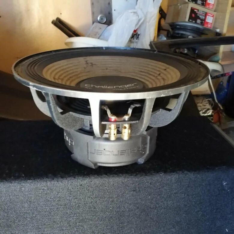 Сабвуфер dls 8. Эйр сабвуфер. Эйр сабвуфер. Сабвуфер челленджер фриэйр 10 дюймов. Эйр сабвуфер.