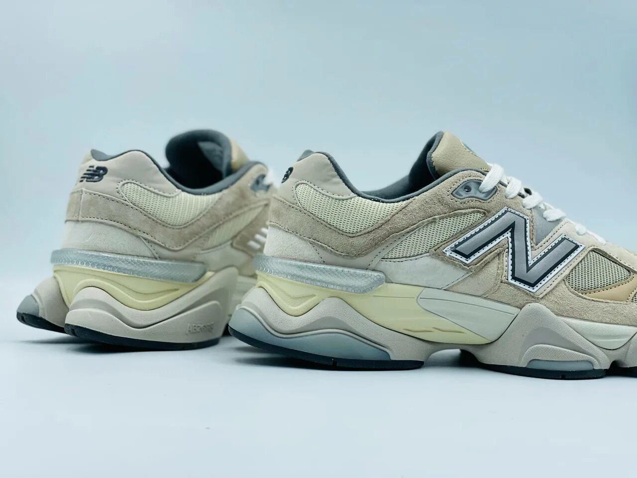 Кроссовки New Balance 9060. New Balance 9060 бежевые. Кроссовки NB 9060 женские.