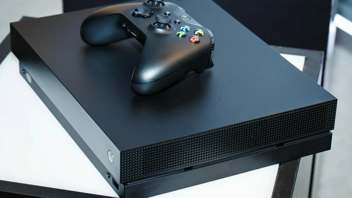 Xbox one s 1. Xbox one x1. Приставка Xbox one x. Xbox one 1. Xbox one 2012.