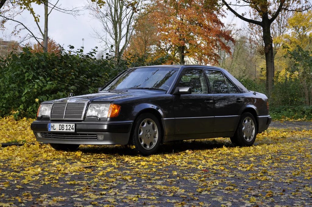 Мерседес бенц w124. Mercedes benz w124 coupe. 124 какой. 124 какой. Мерседес бенц 124 амг.