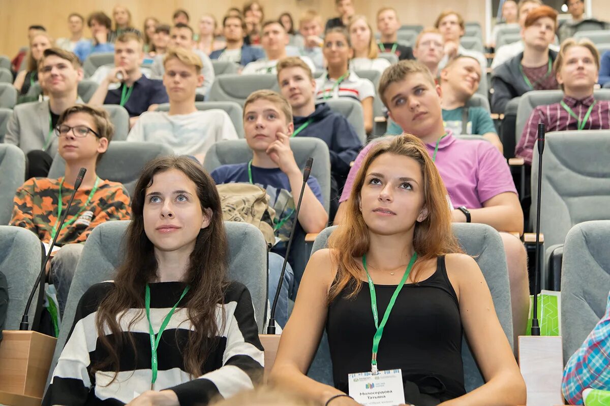 Летняя школа политеха. Политех летняя школа. Летняя школа "твой город цифровой. Летняя школа Яндекса фотографии.