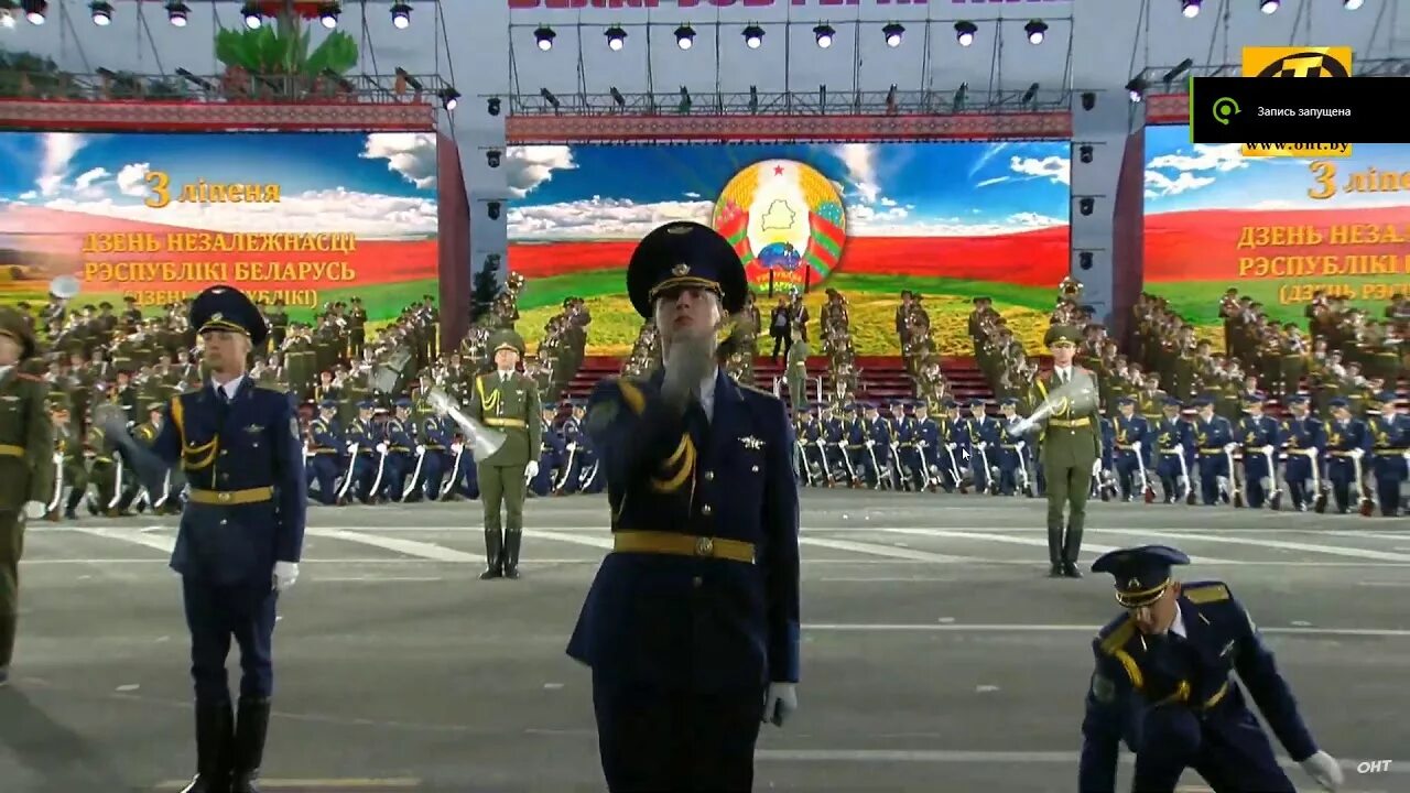 3 Июля 2019 Минск парад. Парад в Минске 2017 год день независимости. Парад Минск 2003. Сабля на параде.