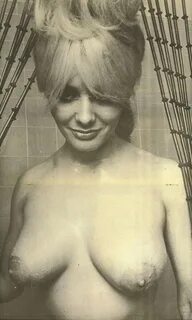 Slideshow carol wayne tits.