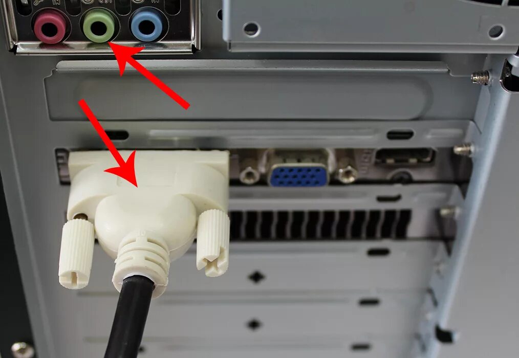 Роутер 7 lan портов. Разъём rj-45 с роутером wifi. Эзернет разъем порт. Кабель lan для пк. Куда вставляется кабель.