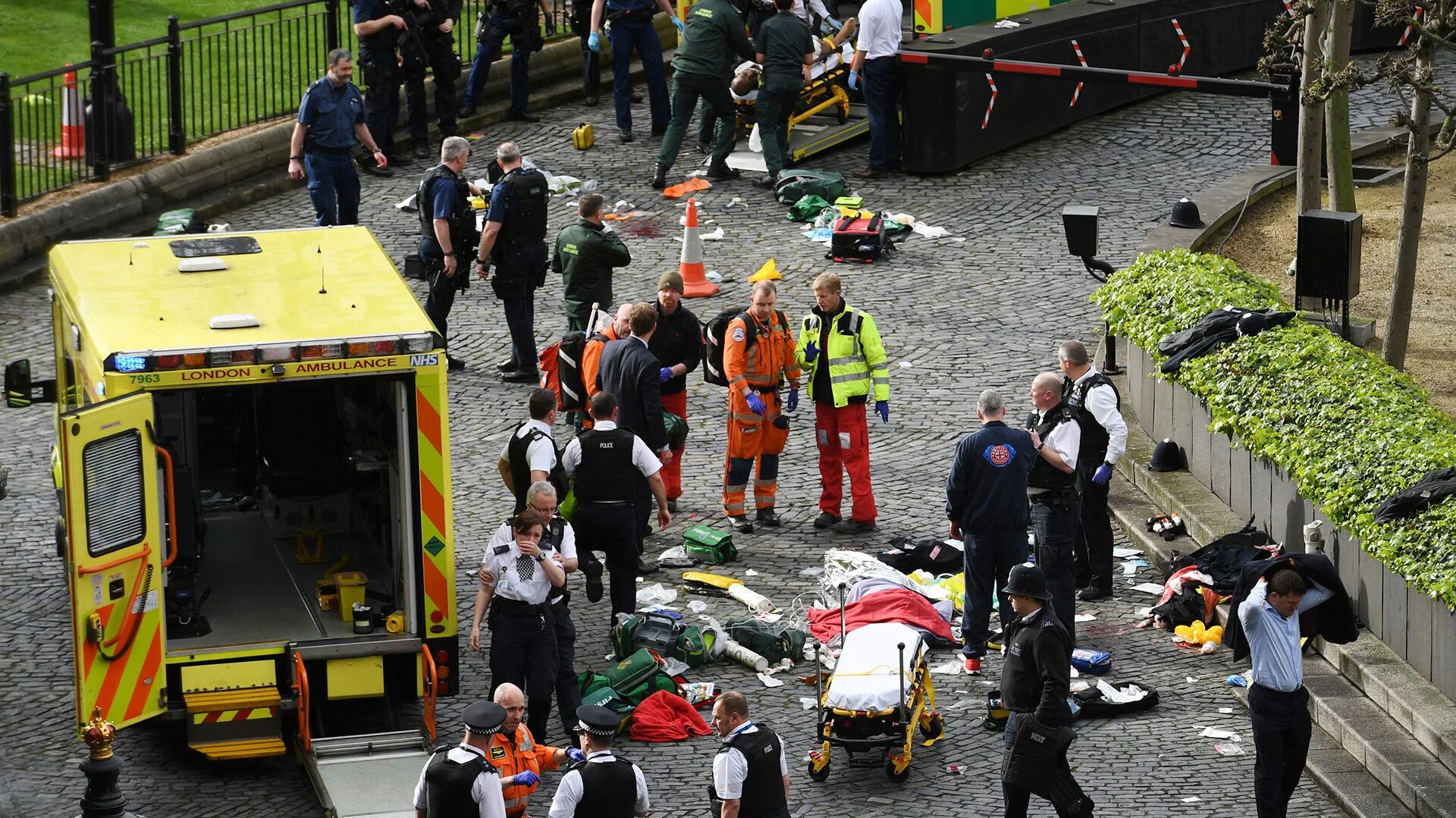 Великобритания предупреждает о терактах. Теракт на Вестминстерском мосту в Лондоне (2017). Теракт в Лондоне 2005 метро. 7 Июля 2005 года в Лондоне теракт.