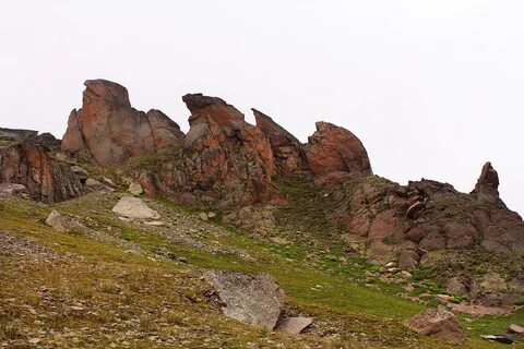 Острые скалы
