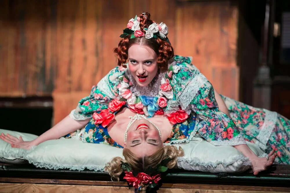 Крымский театр юного зрителя. Спектакль. Крымский государственный тюз. Театр юного зрителя евпатория. Женитьба бальзаминова спектакль.