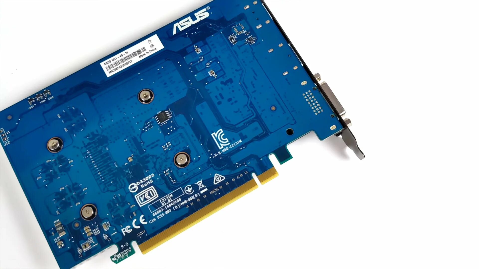 Intel iris xe graphics видеокарта игры. Intel iris xe dg1. intel iris xe видеокарта. iris xe graphics видеокарта. asus dg1-4g.