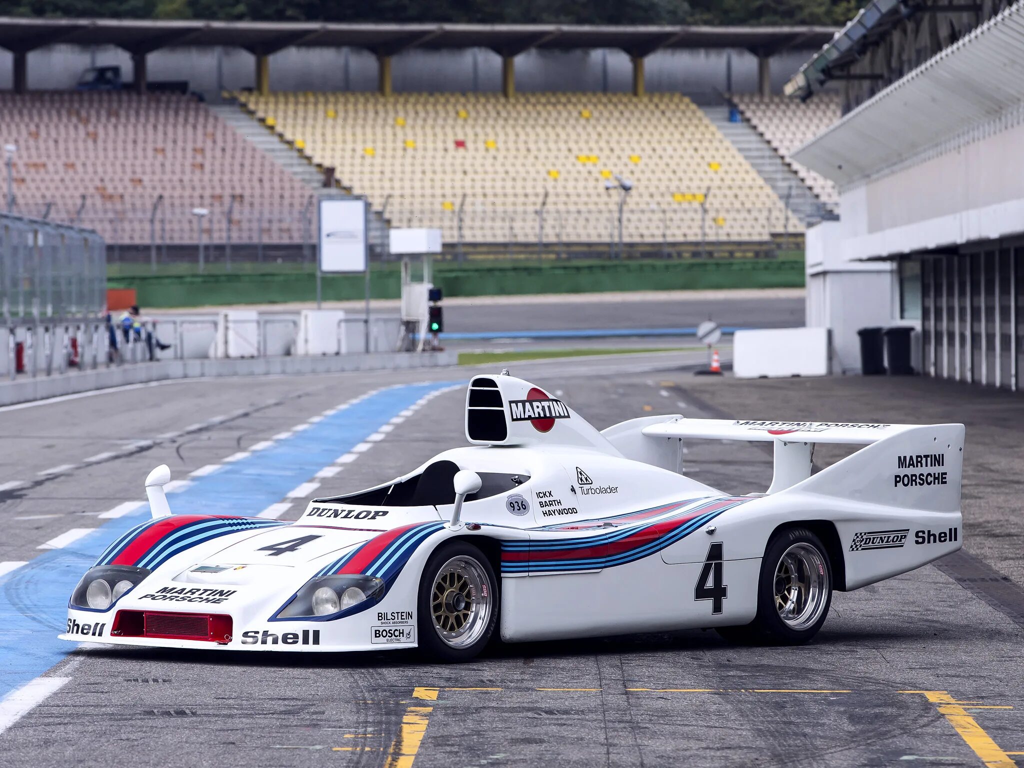 турбо мультик. турбо мультфильм 2013. турбо гоночные. Bmw m1 turbo group 5. турбо гоночные.