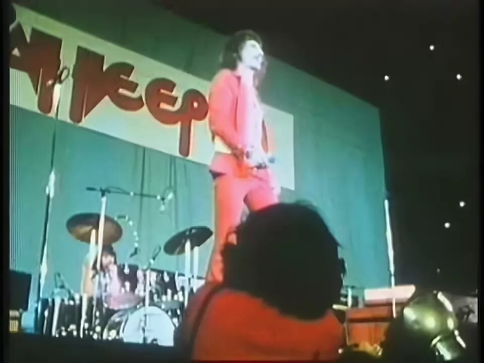 The magician’s birthday uriah heep. Roger dean uriah heep. Группа юрай хип. Группа uriah heep 1972. Uriah heep sunrise.