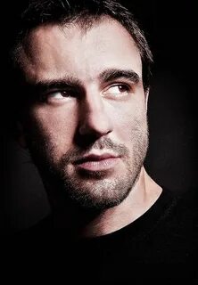 Олейник актер