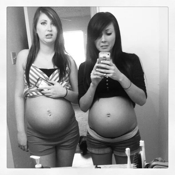 Pregnant captions. Беременность captions. pregnant teenager месяц.