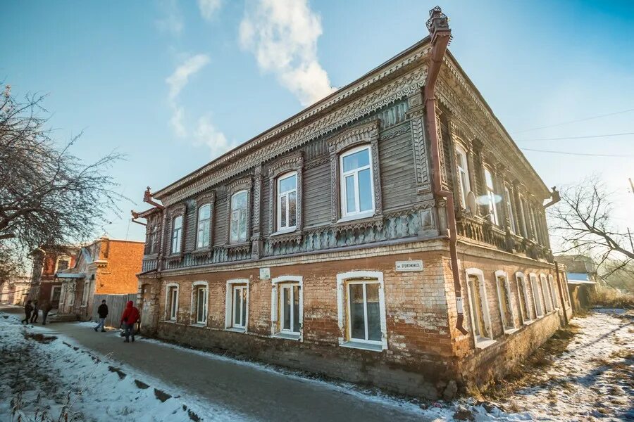 Дом на авито в ирбите. Орджоникидзе 30 ирбит. орджоникидзе 32 ирбит. ирбит улица орджоникидзе. мамин сибиряк в ирбите.