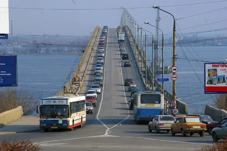 Автодорожный мост Саратов. Саратовский мост с Энгельса. Старый мост Саратов Энгельс. Саратовский мост 1965.