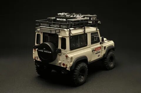 Defender 10