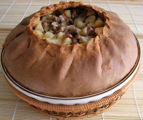 Татарский бэлеш с мясом и картошкой
