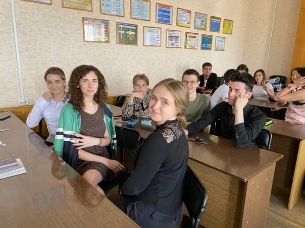 Edu bagsurb. Багсу уфа. Багсу уфа. Багсу студенты. Эмблема багсу.